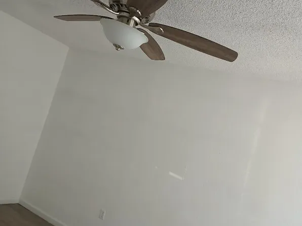 913 N 7th St APT B, Copperas Cove, TX 76522