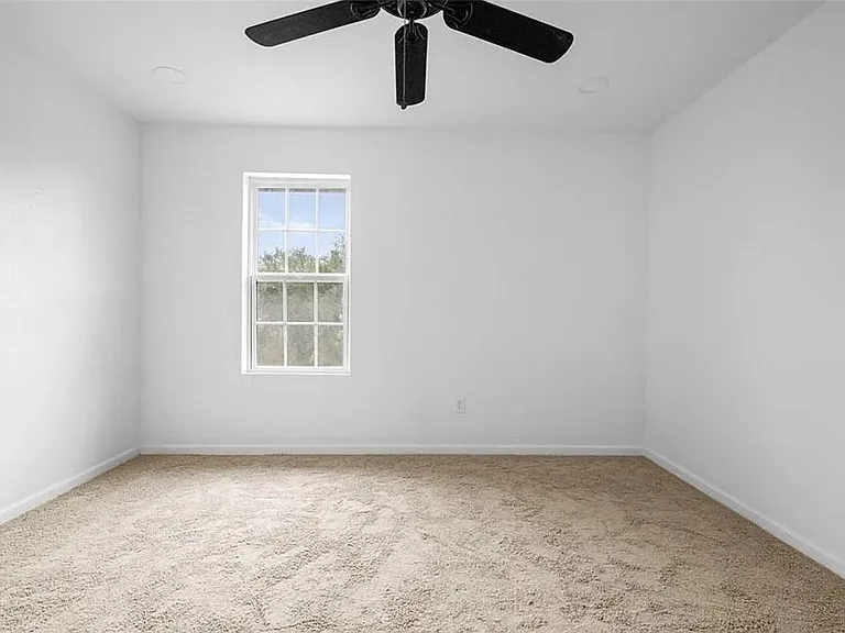 1105 Esperanza St #A — Photo 19