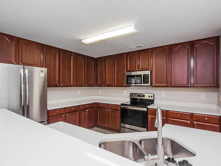 3834 Pauline Ln — Photo 8