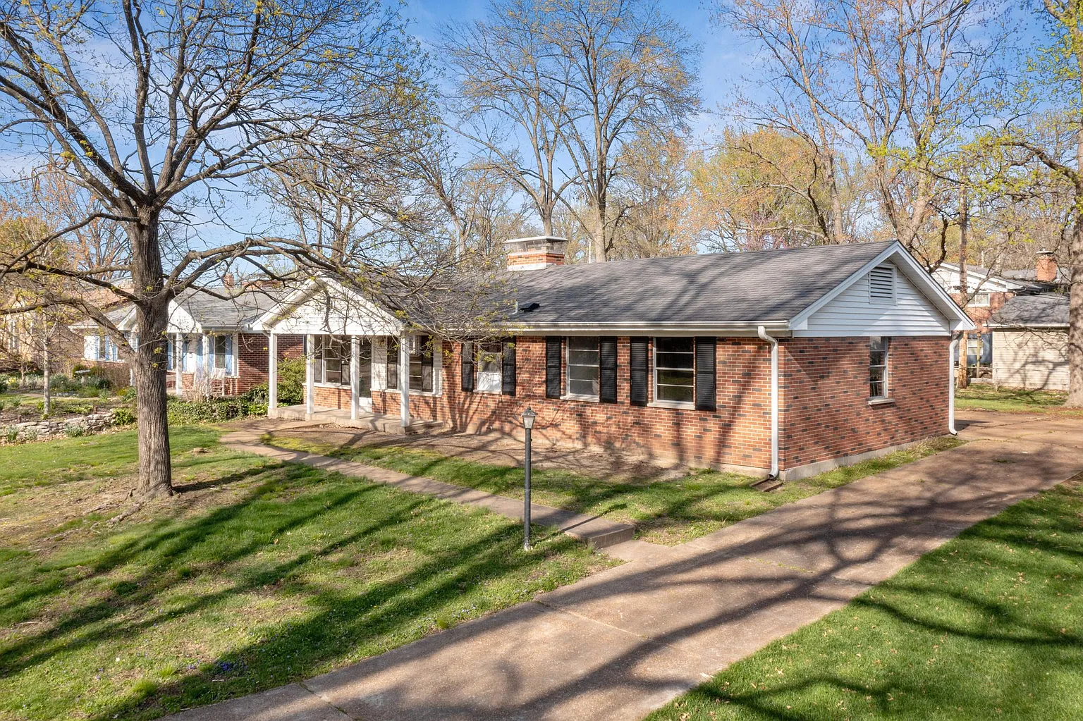 1014 Romine Dr photo 1