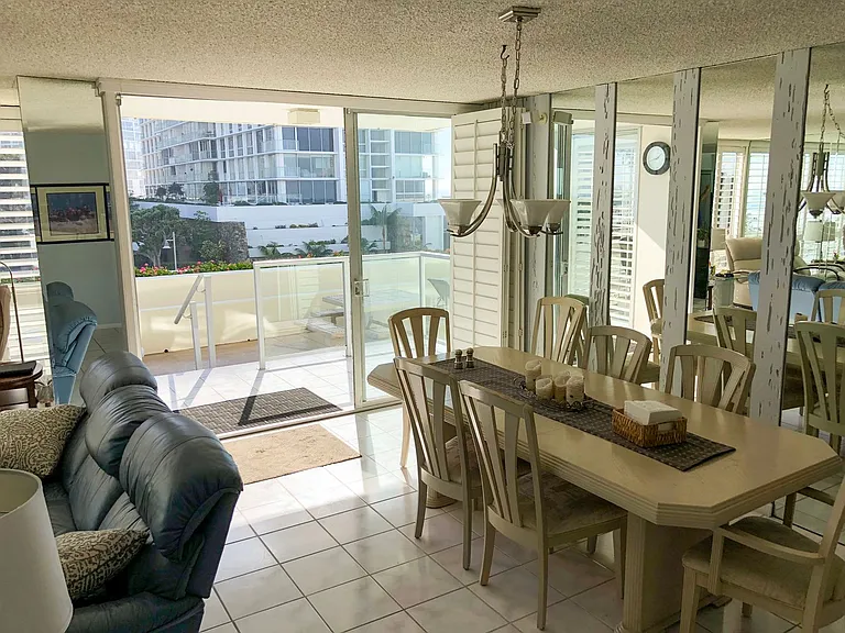 1730 Avenida Del Mundo #110 — Photo 28