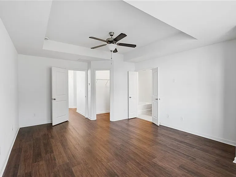 2392 Belmont Pl — Photo 16