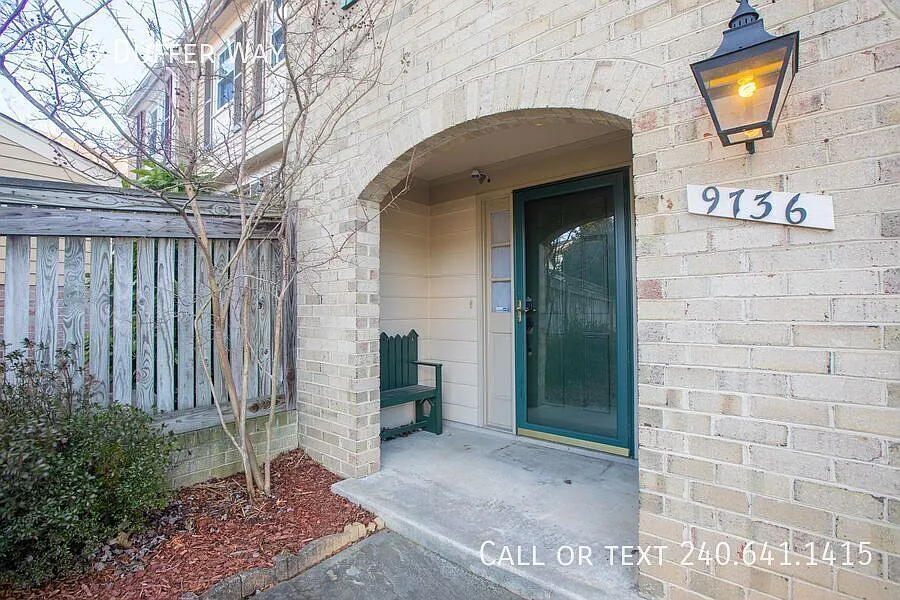 Amazing 4 BR/2.5 BA Townhome in Fairway Island, MD! — Photo 3