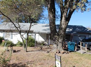 206 Opal Rd, Abilene, KS 67410