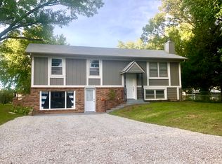 901 Willow St, Clinton, MO 64735