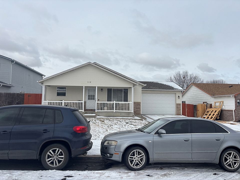 2nd image of 119 50th Ave