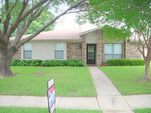 1st image of 1741 Glencairn Ln