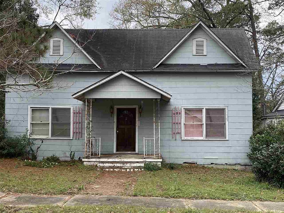 1st image of 209 Pearl Ave N