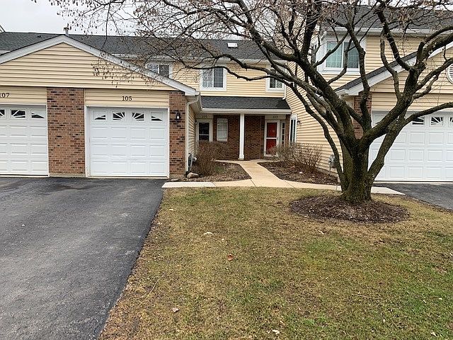 1st image of 105 Brittany Dr