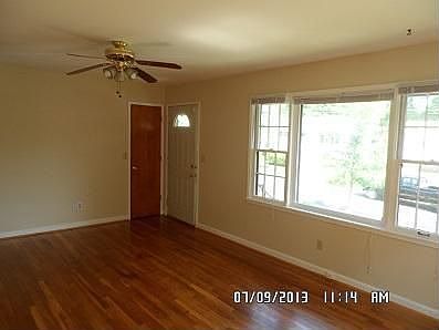 3rd image of 6619 Triesta Ct