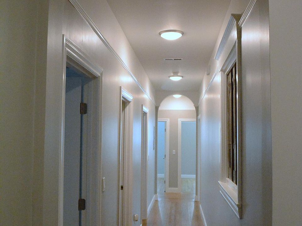 1st image of 1142 Jackson St #3