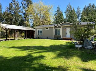14515 E Victor Rd, Belfair, WA 98528