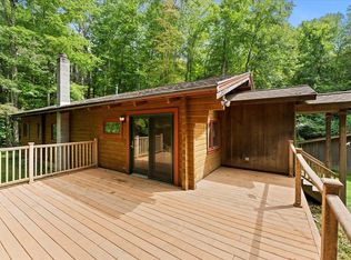 744 Dunlap Farm Rd, Sunderland, VT 05250