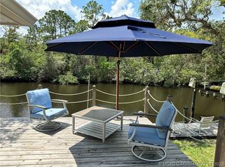 8001 SE Paradise Dr, Stuart, FL 34997