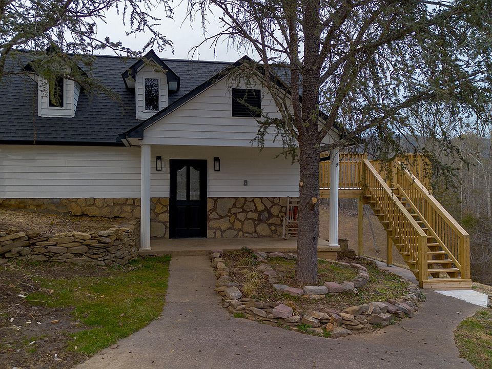 1st image of 192 Manis Rd