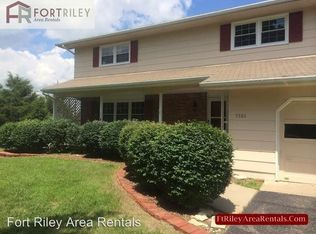 7303 Old Milford Rd, Milford, KS 66514