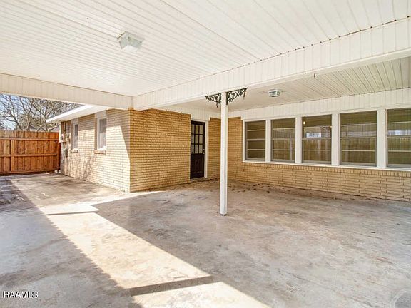 2nd image of 223 Brookside Dr