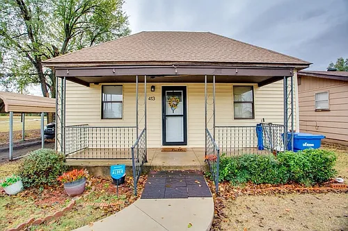 413 E Wabash Ave Photo 1 413 E Wabash Ave Photo 1
