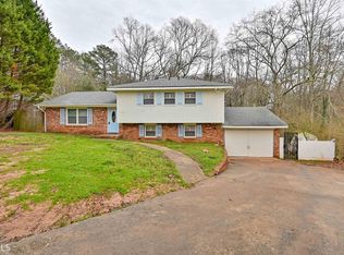 2799 Heritage Ln, Morrow, GA 30260