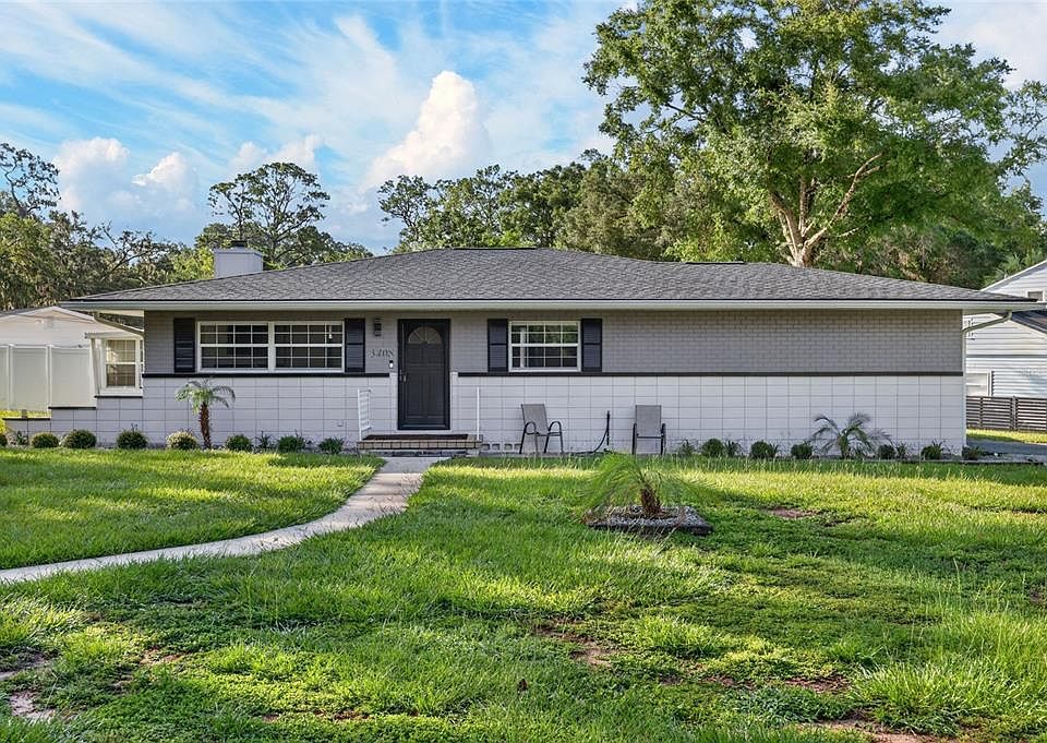 1st image of 3408 SE 13th Pl