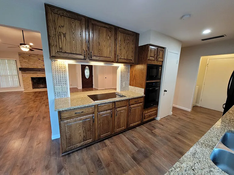 629 Perdido Dr — Photo 8