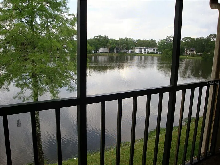 270 Woodlake Wynde #270 — Photo 17