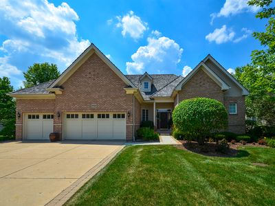 1042 Ridgeview Dr, Inverness, IL, 60010