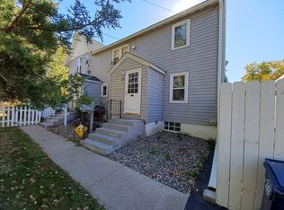 103 9th St SE Floor 1, Northfield, MN 55057