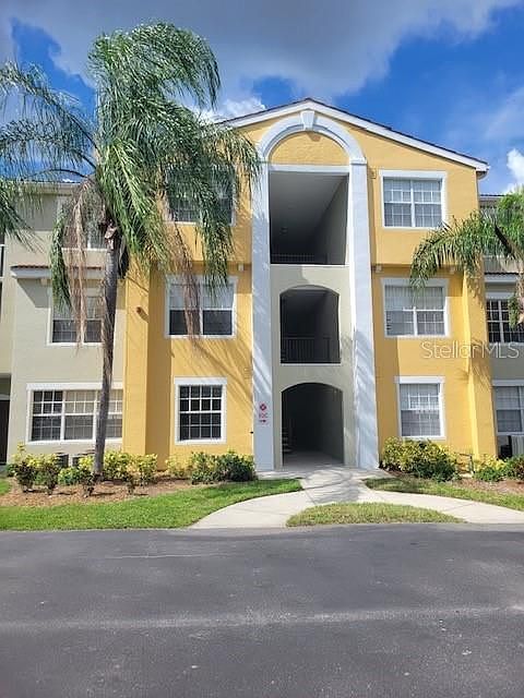 1st image of 5401 Bentgrass Dr #1202