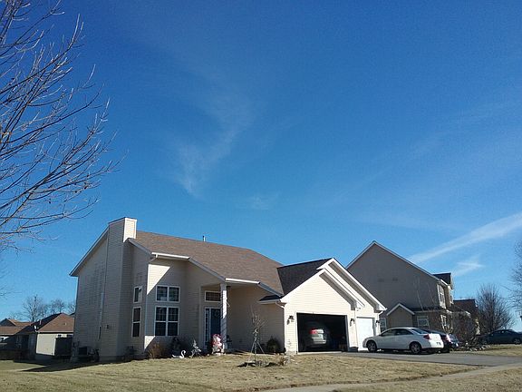 2nd image of 2424 Meadow View Ln