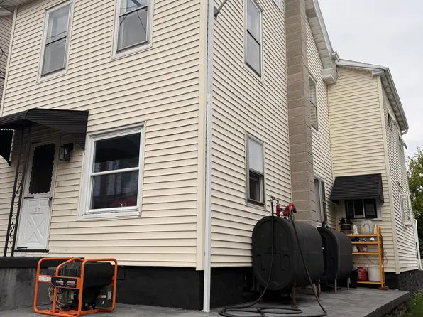 127 East St, Williamstown, PA 17098
