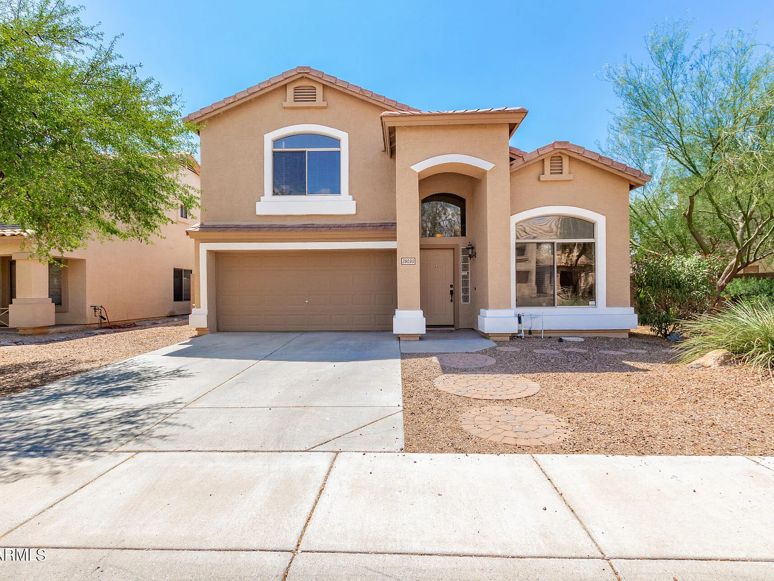 3 bed, 2.5 bath, 1982 sqft, $2,395 — Photo 1