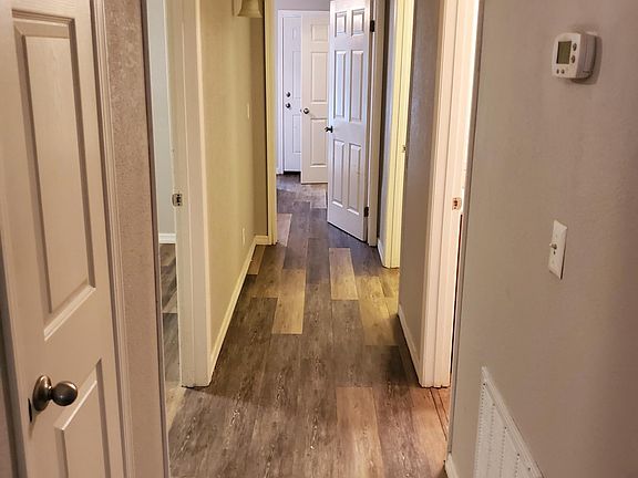 5th image of 816 Hardy Springs Cir APT C