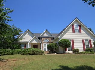 6126 Devonshire Dr, Flowery Branch, GA 30542
