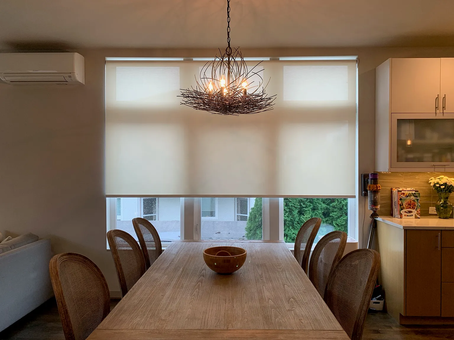 4 bed, 1970 sqft, $4,700 — Photo 3