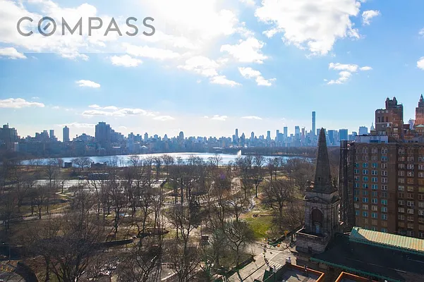 Rented by Compass | media 7