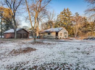 W7670 Dunning Rd, Pardeeville, WI 53954