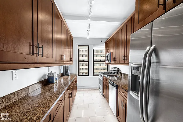 Sold by Brown Harris Stevens | media 6