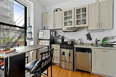 Rented by Aryeh Realty