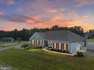 940 Peppertree Ln, Huntingtown, MD 20639