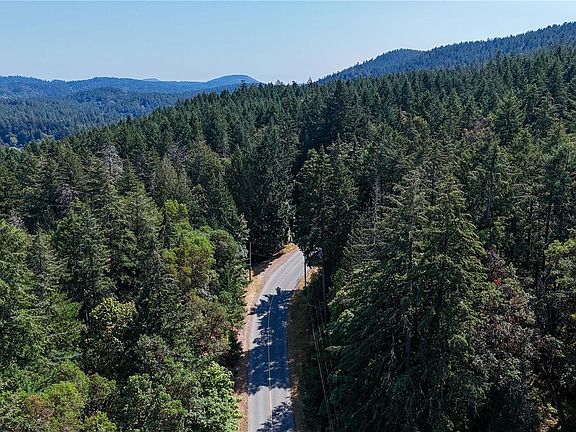 3rd image of LOT 4 Willis Point Rd