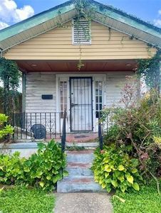 1714 Aubry St, New Orleans, LA, 70116