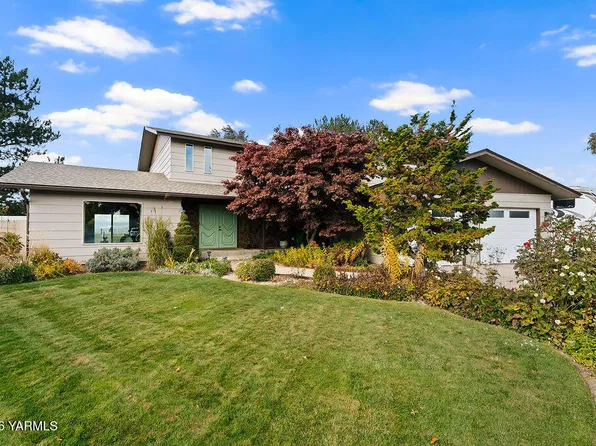 5500 Castle Mountain Ct, Yakima, WA 98901