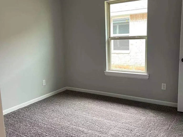 18216 Sunny Stone Ln — Photo 13