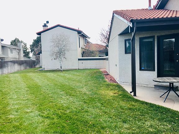 3rd image of 7562 Madrid Ct