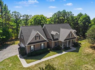 606 Old Chestnut Xing, Moncure, NC 27559