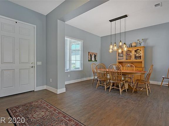 3rd image of 8403 Beldina St
