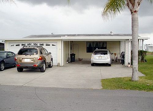 1st image of 6 Edinburgh Dr