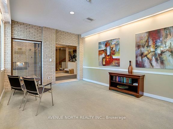 4th image of 1100 Ambleside Dr #708