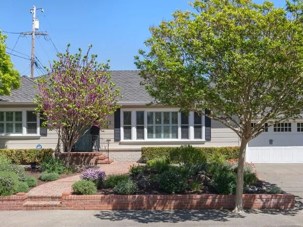 112 Alderbrook Drive, Santa Rosa, CA 95405